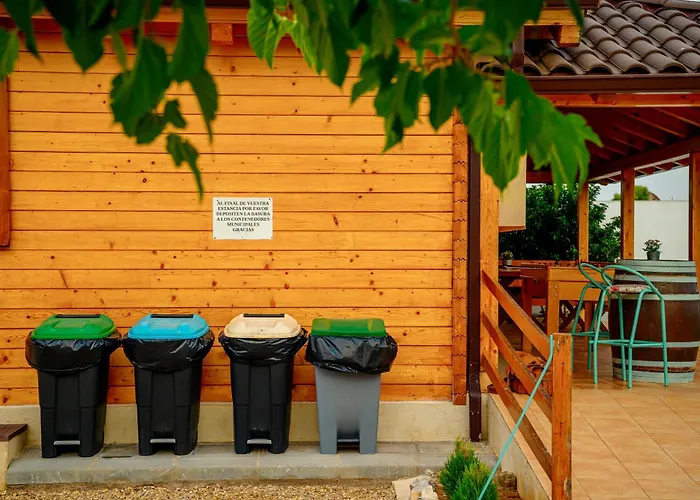 Madera Y Miel Casa Rural Con Ninos En Puy Du Fou