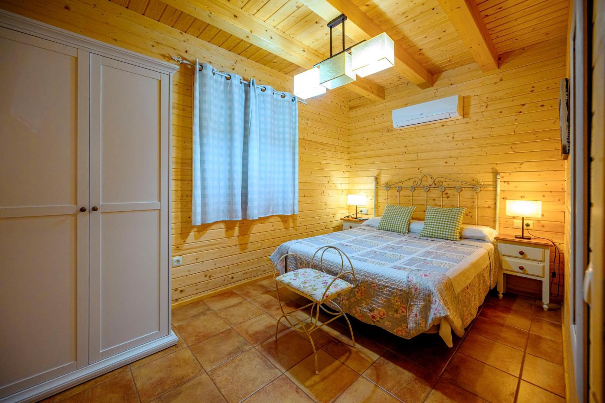 Holiday home Madera Y Miel Con Ninos En Puy Du Fou